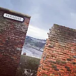 Seascape Seaview Hot Tub Hire Subject To Availability Apartment