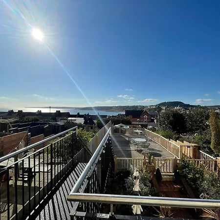 Seascape Seaview Hot Tub Hire Subject To Availability Appartement