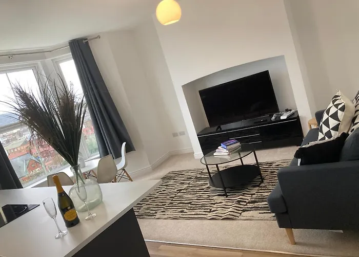 Seascape Seaview Hot Tub Hire Subject To Availability Daire