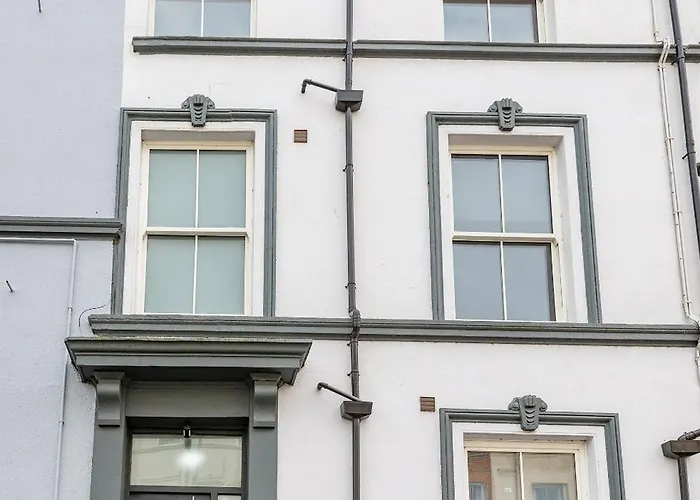 Seascape Seaview Hot Tub Hire Subject To Availability Daire *