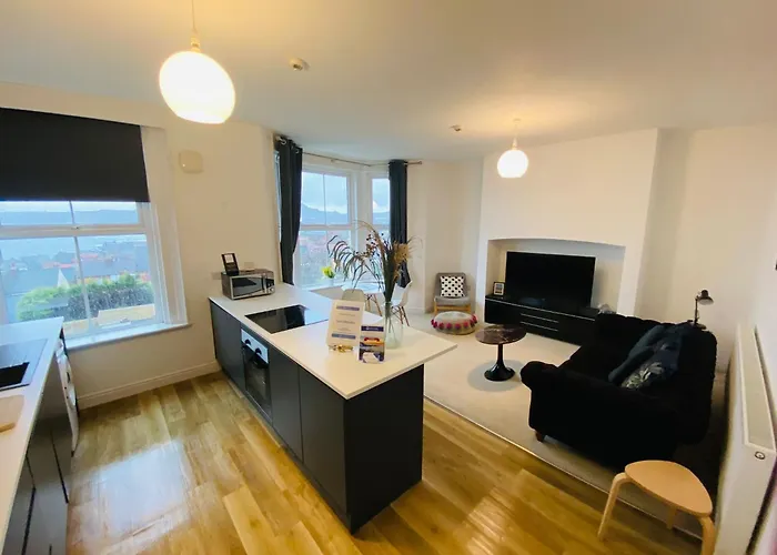 Seascape Seaview Hot Tub Hire Subject To Availability Lägenhet Scarborough